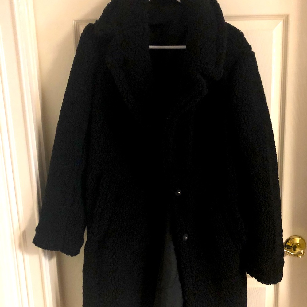 Long Sherpa inspired Black Kohl’s Women’s Coat